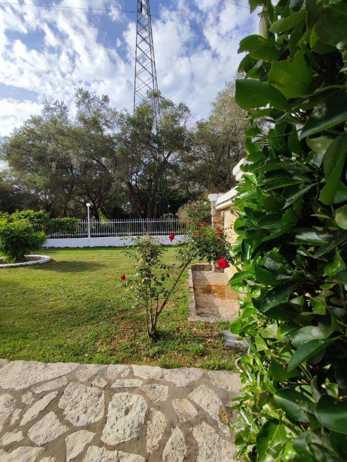 Villa Areti Lefkímmi Exterior foto
